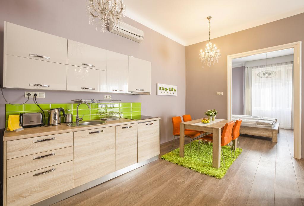 Two Couples Apartment Budapest Extérieur photo